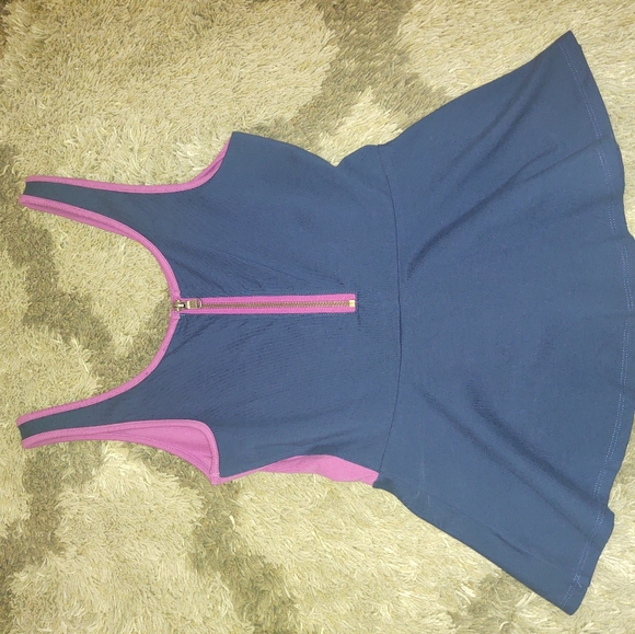 Express Tank Top - Picture 2 of 4